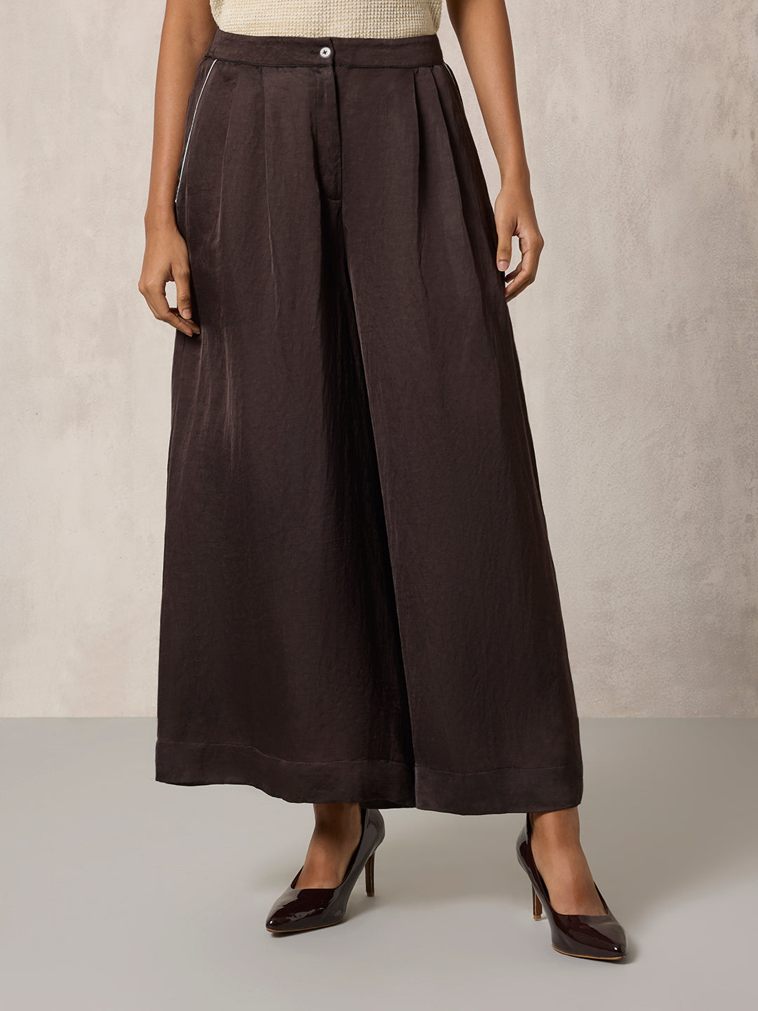Wide-Leg Pants - Brown