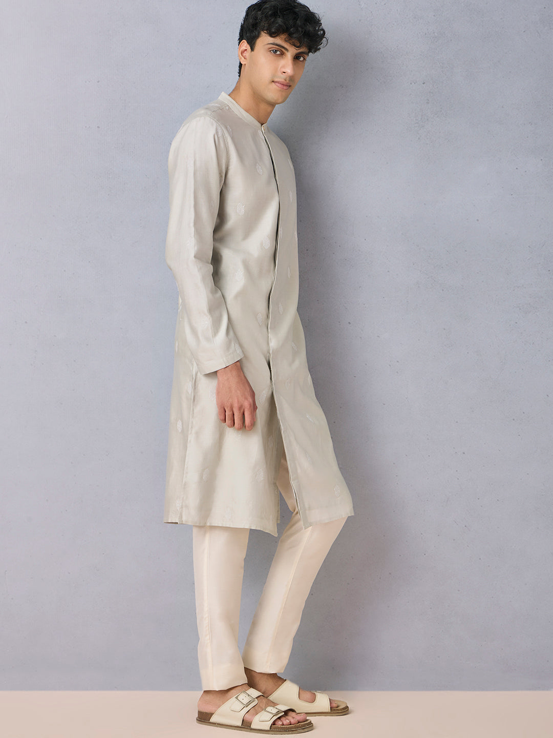 Embroidered Kurta - Ivory