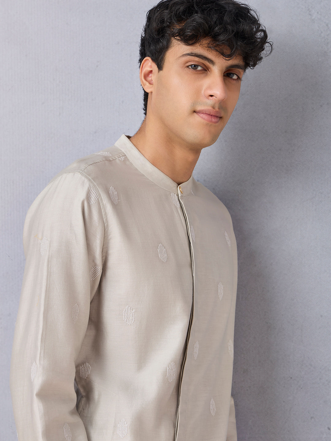 Embroidered Kurta - Ivory