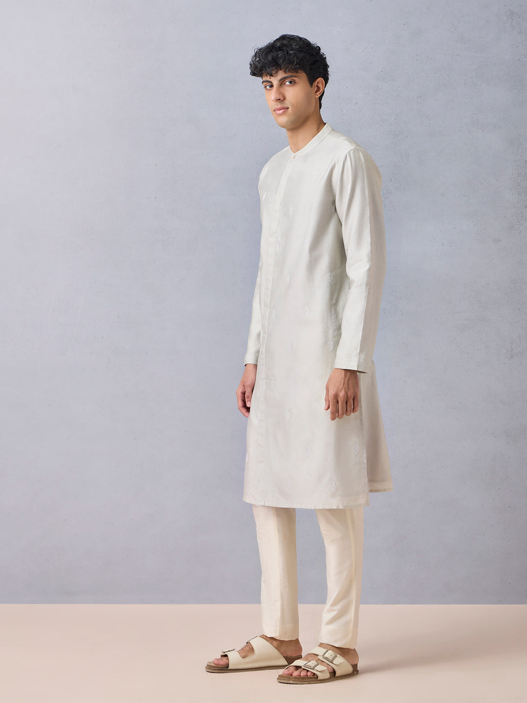Embroidered Kurta - Ivory