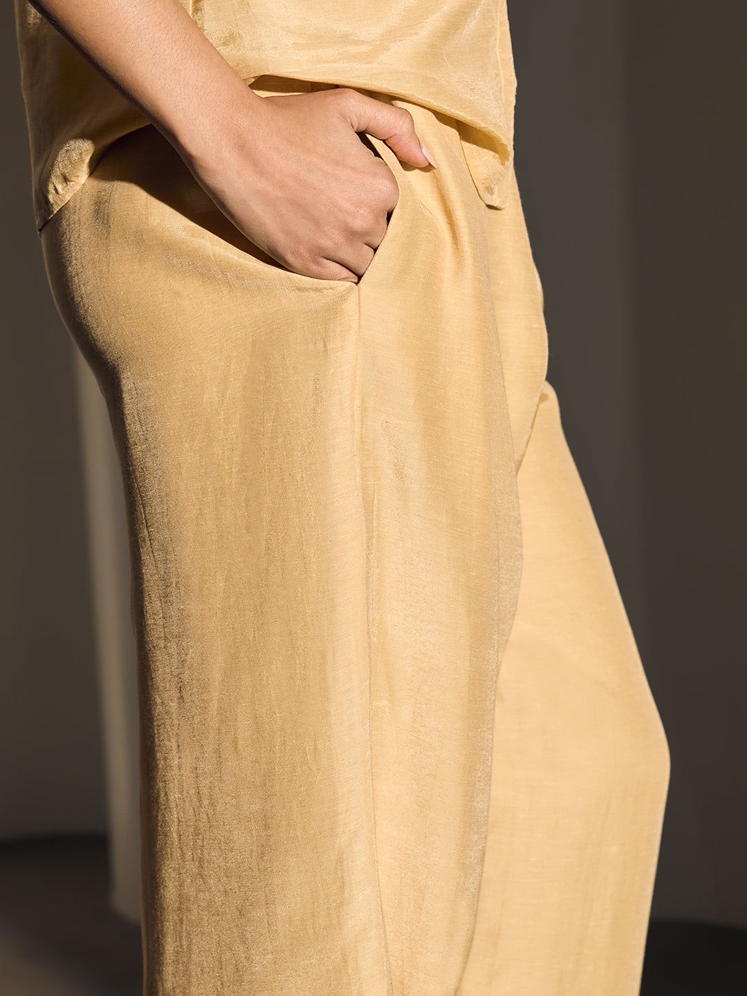 Straight-Leg Pants - Cream