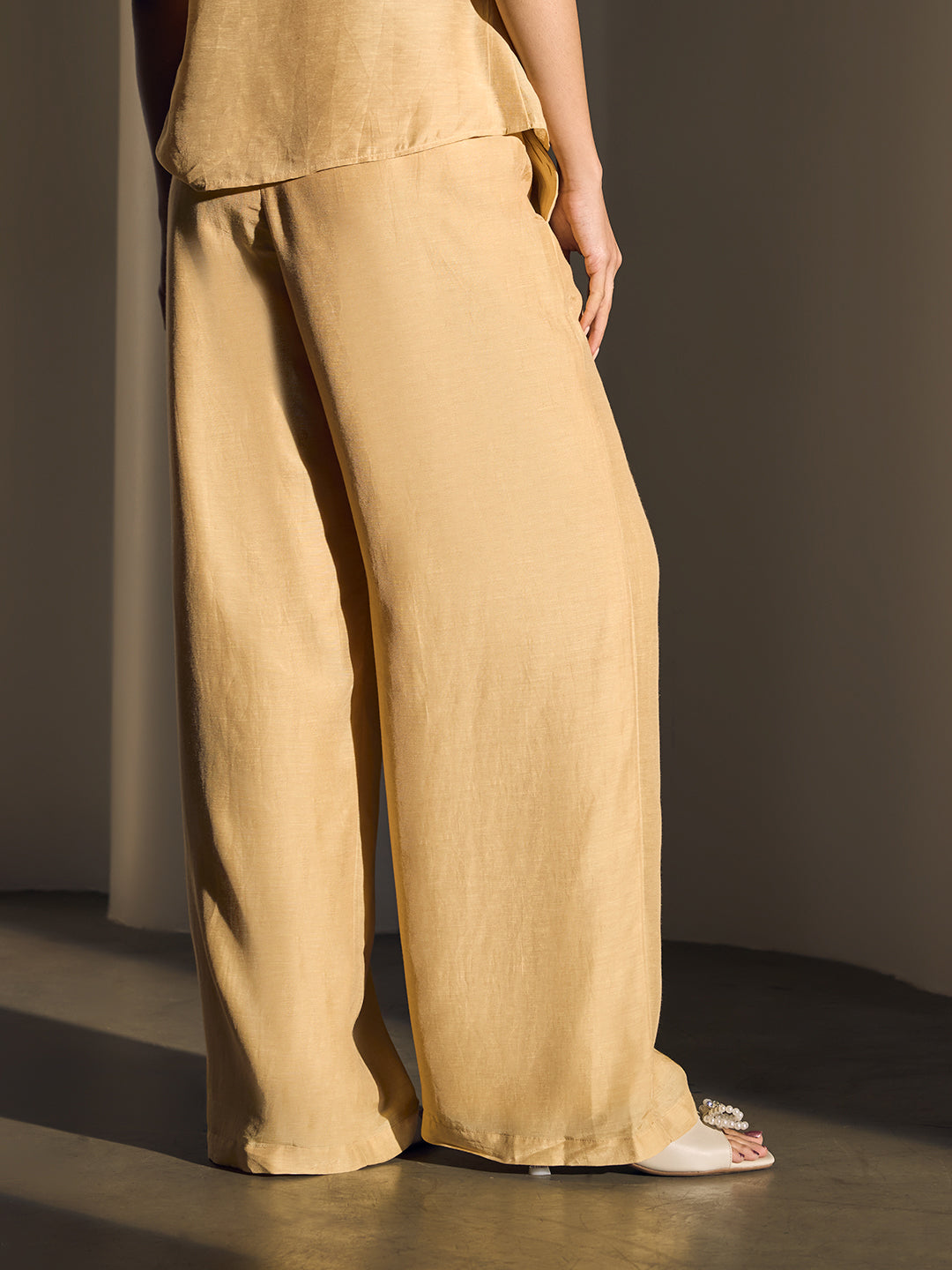 Straight-Leg Pants - Cream