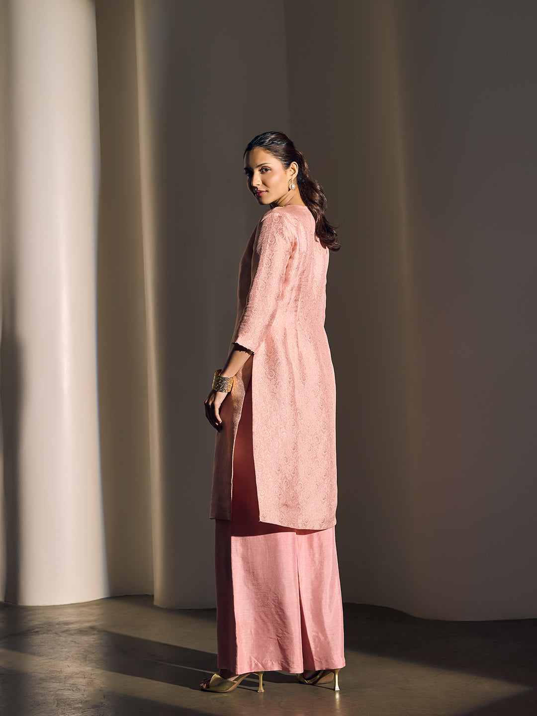 Jacquard Kurta – Pink