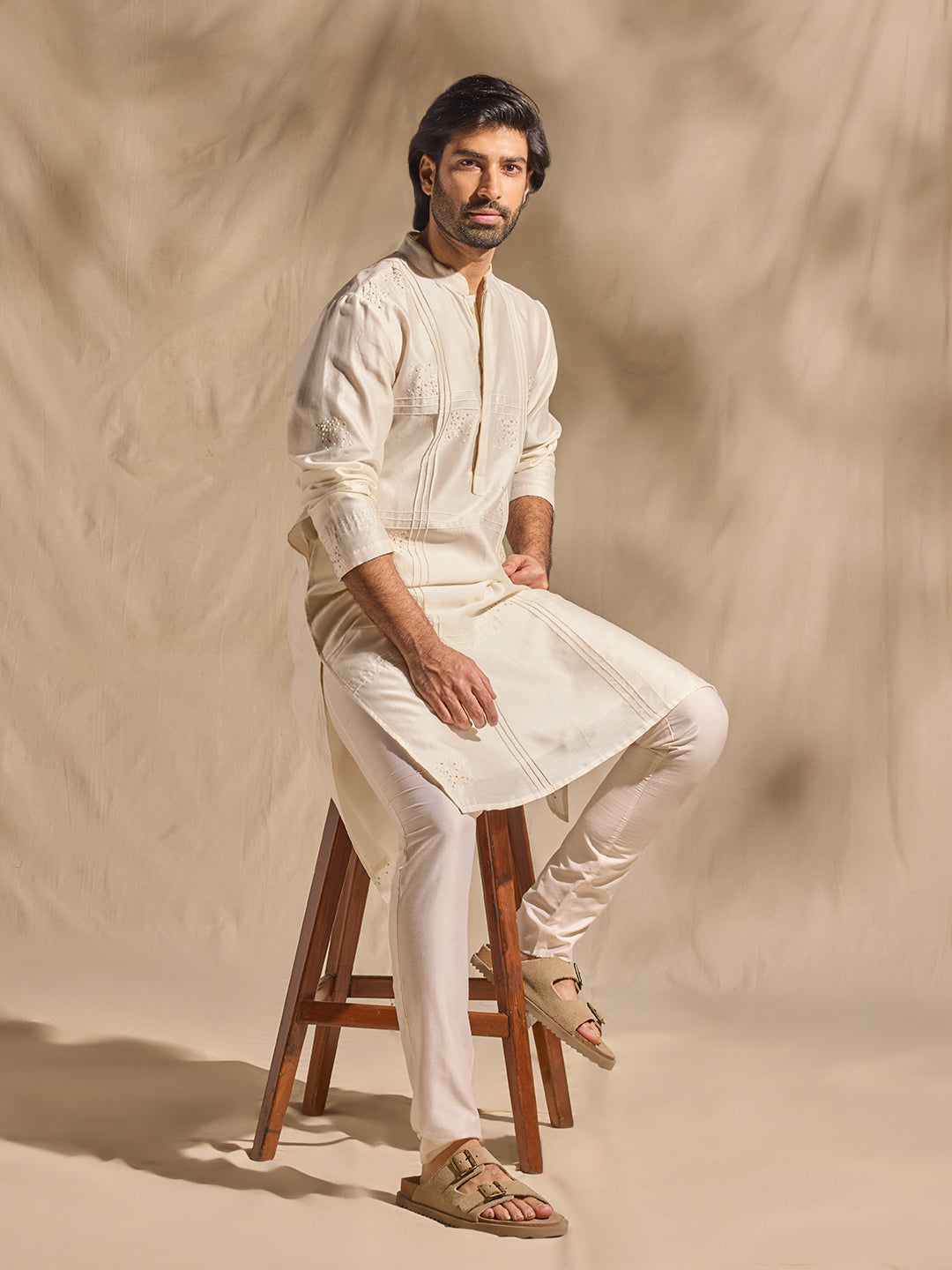 Embellished Kurta - White