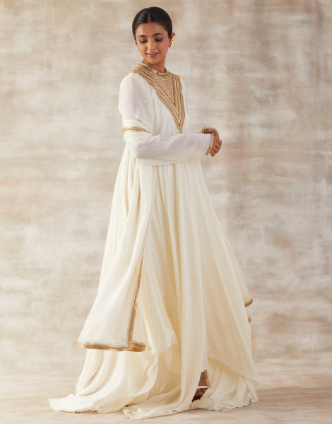 Embroidered Kurta Set with Dupatta