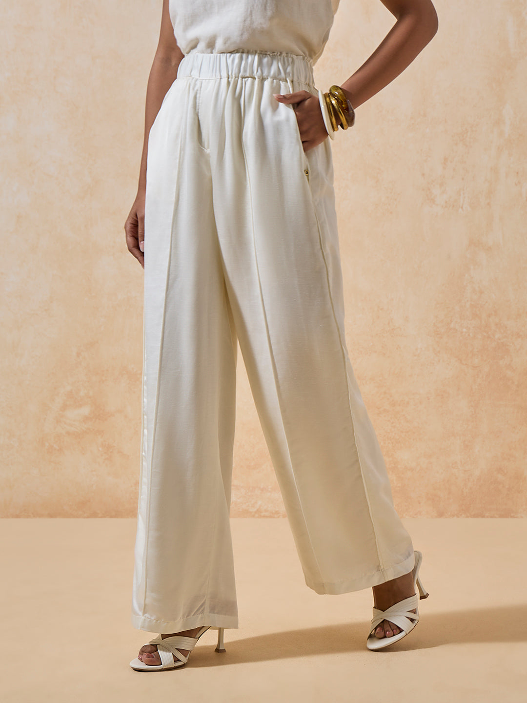 Wide-Leg Trousers - White