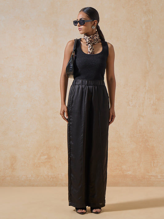 Wide-Leg Trousers - Black