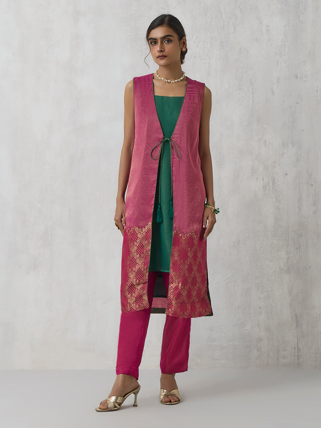 Straight-Fit Pants - Pink