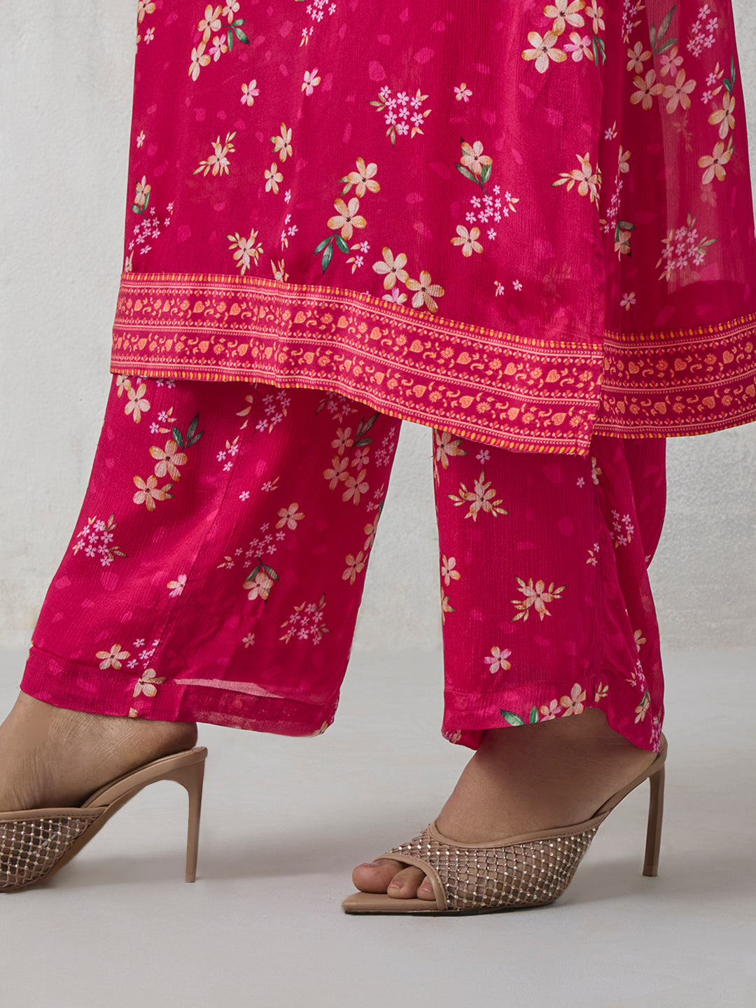 Floral Printed Kurta Set - Pink